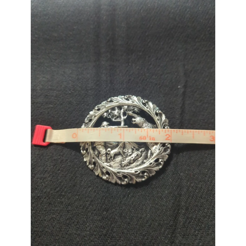 Vintage Norwegian Norway Brooch - 830 Silver Bear Hunting Norsk Mønster Brooch